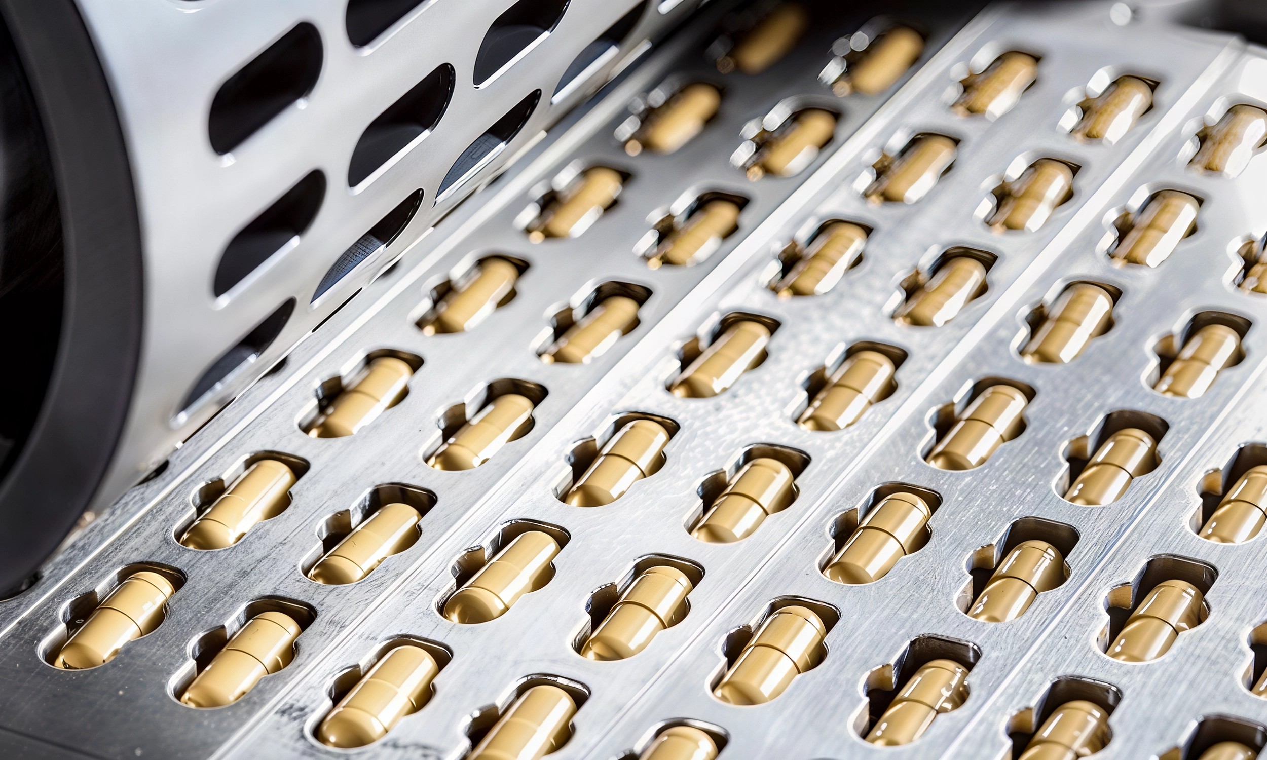 Отдел исследований и разработок Supreme Pharmatech успешно разработал новый метод массового производства нанолипосом.